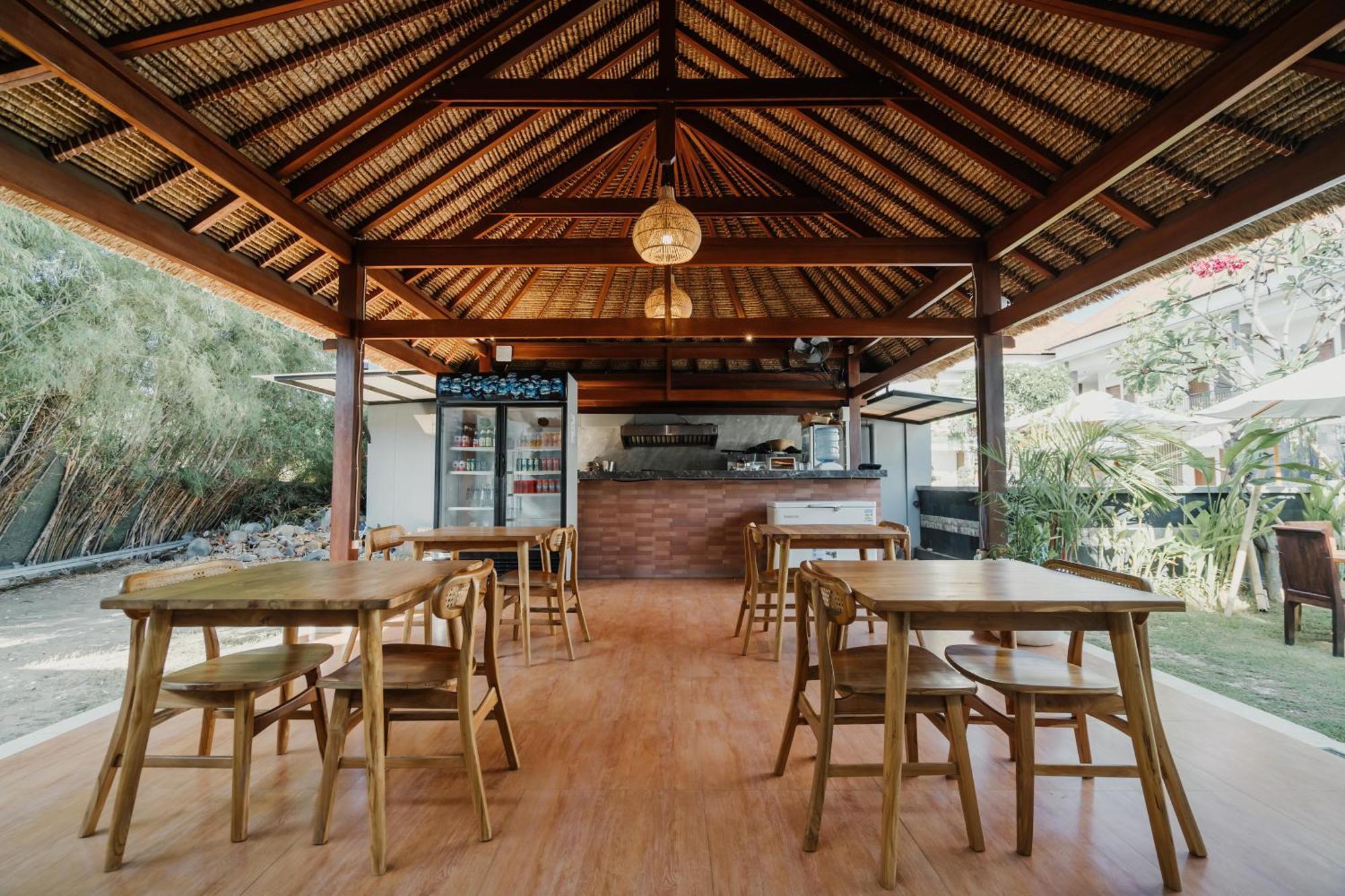 You Suite Seminyak Legian  Exterior photo