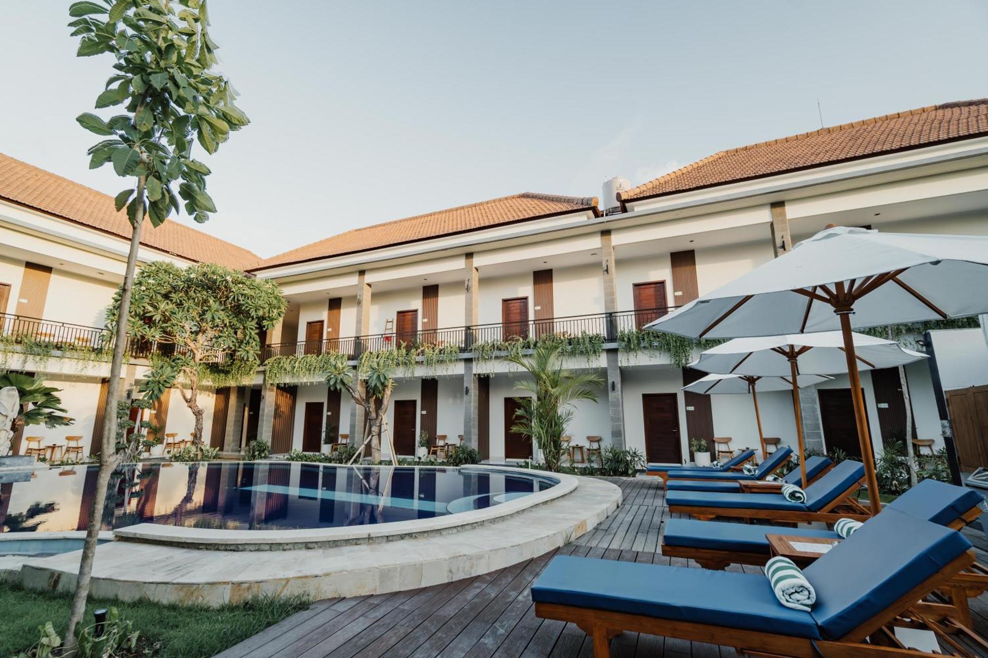 You Suite Seminyak Legian  Exterior photo