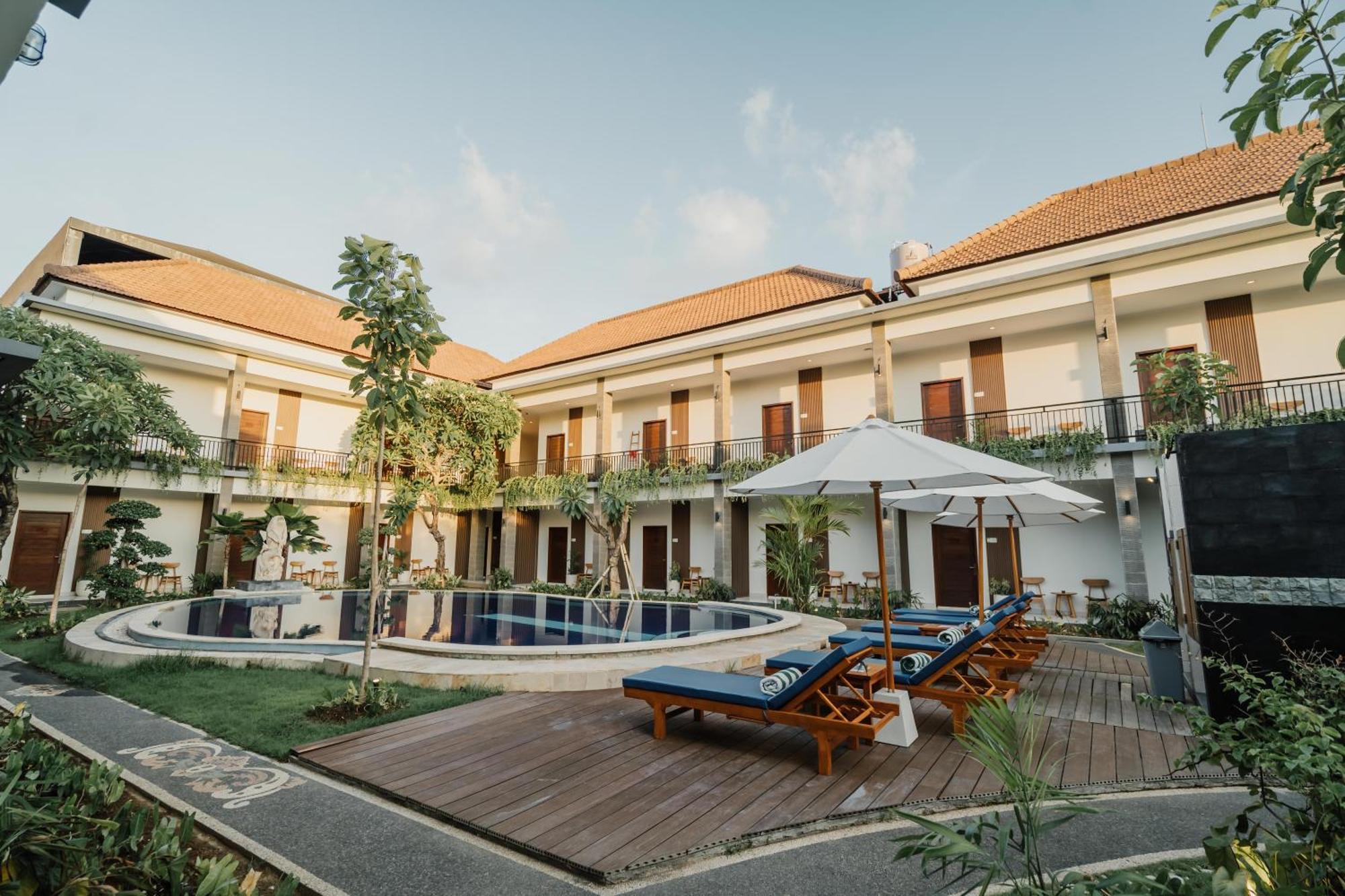 You Suite Seminyak Legian  Exterior photo